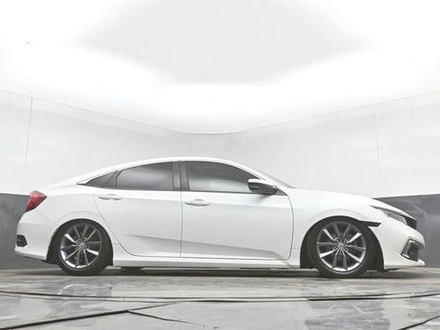 Used 2019 Honda Civic EX image 46