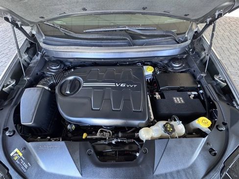 Used 2022 Jeep Cherokee Trailhawk w/ Comfort/Convenience Group image 27