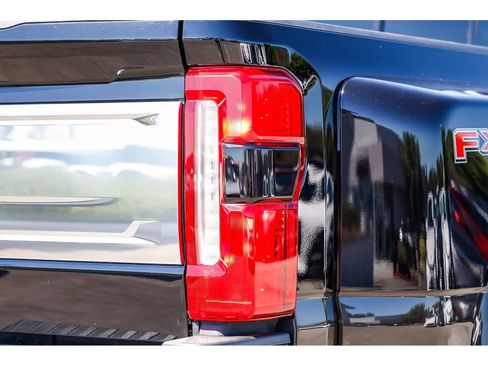 Used 2024 Ford F450 King Ranch w/ FX4 Off-Road Package AWD/4WD image 9