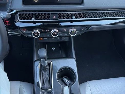 Used 2025 Honda Civic Sport Touring image 19