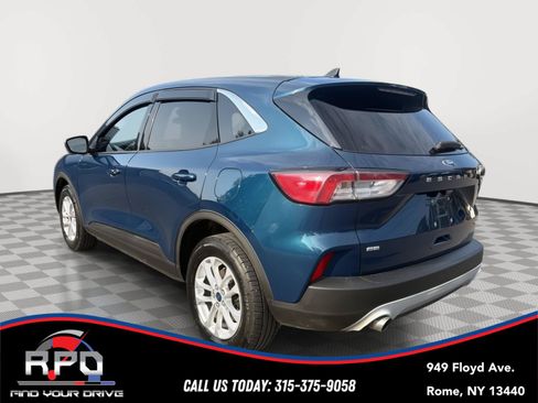 Used 2020 Ford Escape SE AWD/4WD image 3