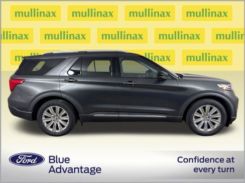 Certified 2020 Ford Explorer Limited w/ Hybrid Equipment Group 310A RWD image 2