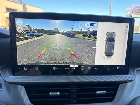 New 2026 Ford Explorer Active image 23