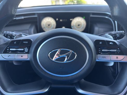 Used 2022 Hyundai Tucson Limited AWD/4WD image 16