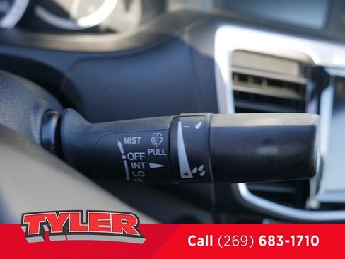 Used 2017 Honda Accord EX-L image 24