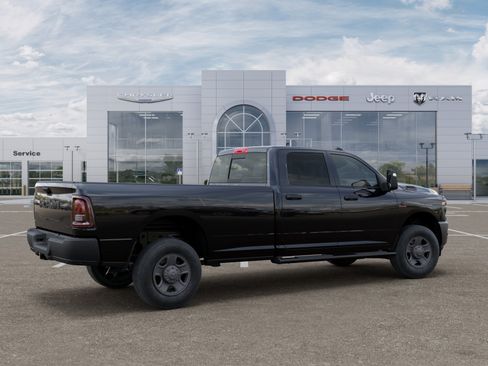 New 2026 RAM 3500 Tradesman AWD/4WD image 33