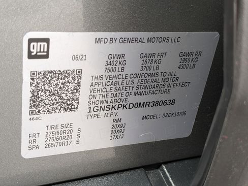 Used 2021 Chevrolet Tahoe Z71 w/ Rear Media and Nav Package image 34