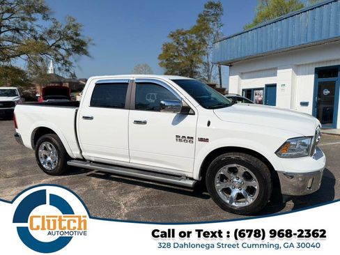 Used 2018 RAM 1500 Laramie w/ Convenience Group image 5