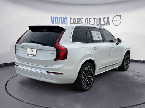 New 2026 Volvo XC90 T8 Plus image 5