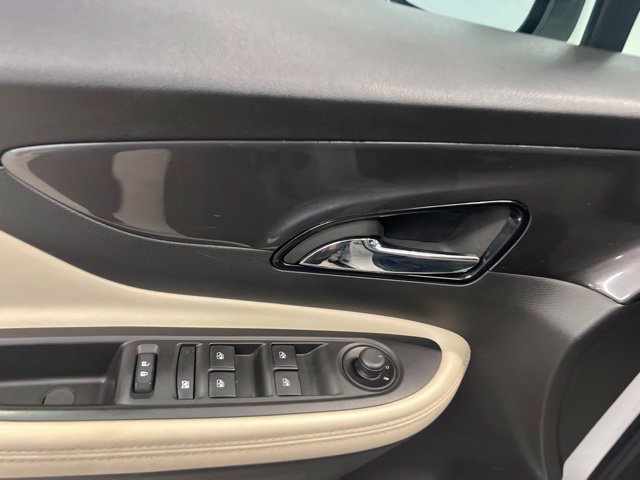 Used 2022 Buick Encore Preferred w/ Safety Package AWD/4WD image 18