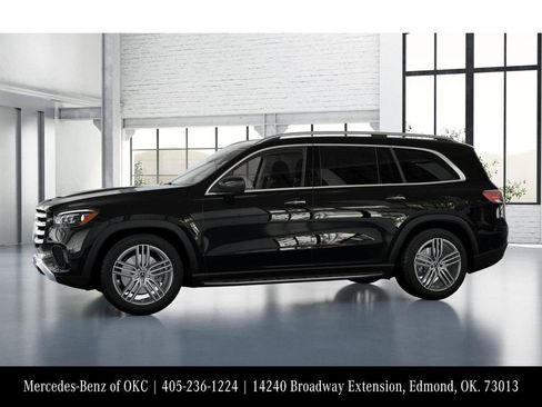 Used 2026 Mercedes-Benz GLS 450 GLS 450 image 36