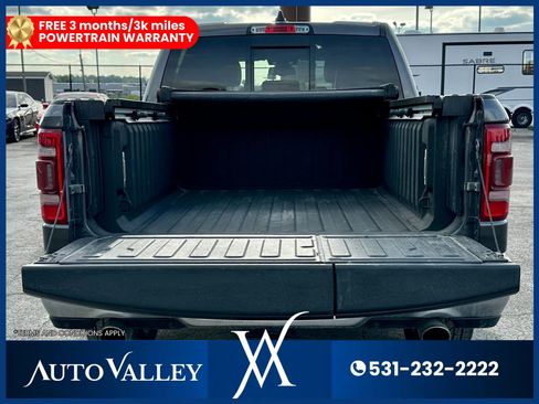 Used 2020 RAM 1500 Laramie AWD/4WD image 32
