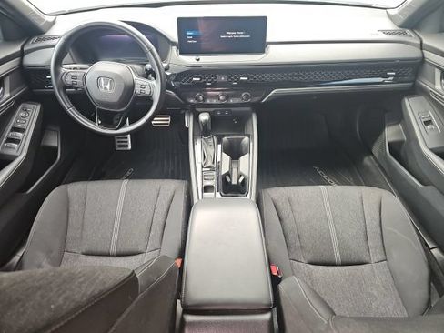 Used 2023 Honda Accord Sport image 10