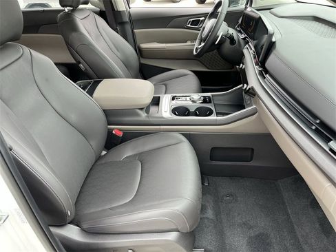 New 2026 Kia Carnival EX image 37