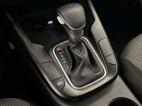 Used 2024 Kia Soul LX w/ Option Group 015 FWD image 16