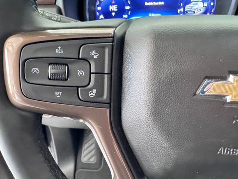 Certified 2024 Chevrolet Tahoe High Country AWD/4WD image 25