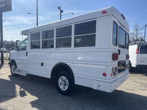 Used 2006 Chevrolet Express 3500 w/ School Bus Package image 5