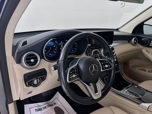 Used 2022 Mercedes-Benz GLC 300 image 10