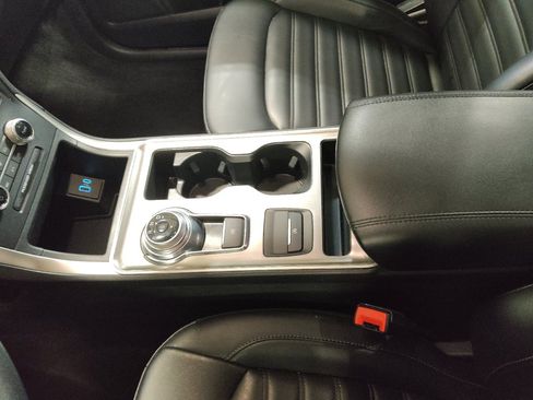 Used 2024 Ford Edge SEL image 26