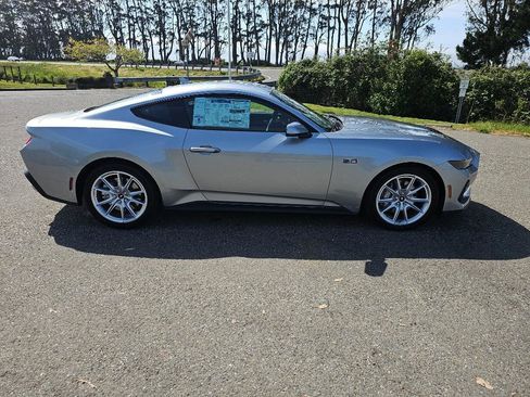 New 2025 Ford Mustang GT Premium image 29