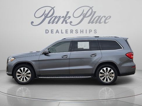 Used 2017 Mercedes-Benz GLS 450 4MATIC image 2