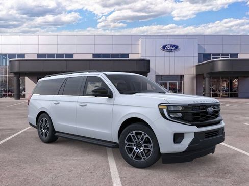 New 2026 Ford Expedition Max Active AWD/4WD image 8