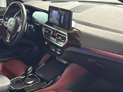 Used 2023 BMW X4 xDrive30i w/ Convenience Package image 10