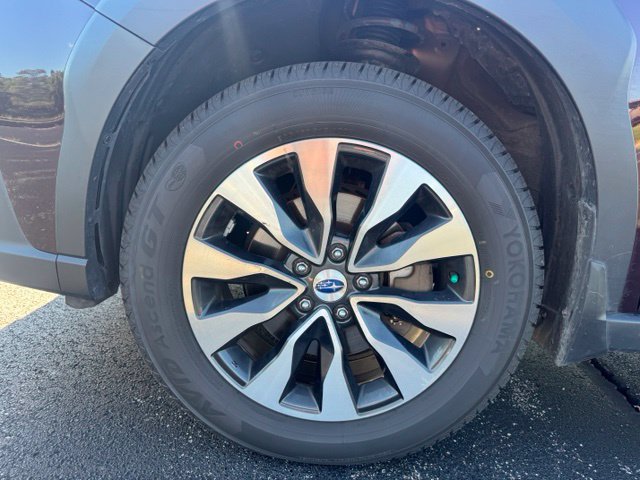 Used 2024 Subaru Outback Limited XT AWD/4WD image 12