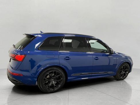 Used 2025 Audi SQ7 Prestige image 2