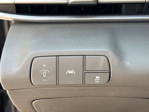 Used 2022 Hyundai Elantra SEL w/ Convenience Package FWD image 24