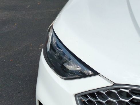 Certified 2023 Ford Edge SEL image 10