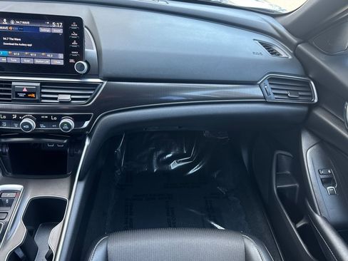 Used 2022 Honda Accord Sport image 31