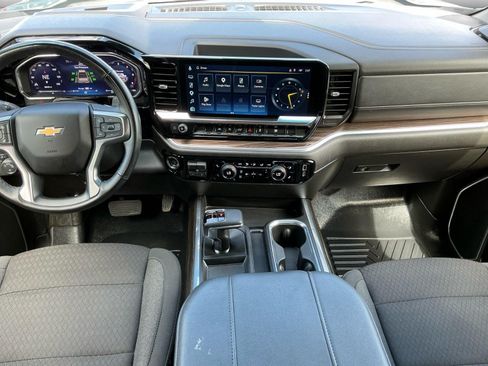 Used 2026 Chevrolet Silverado 1500 LT RWD image 11