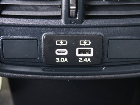 Used 2026 Subaru Forester Premium image 25