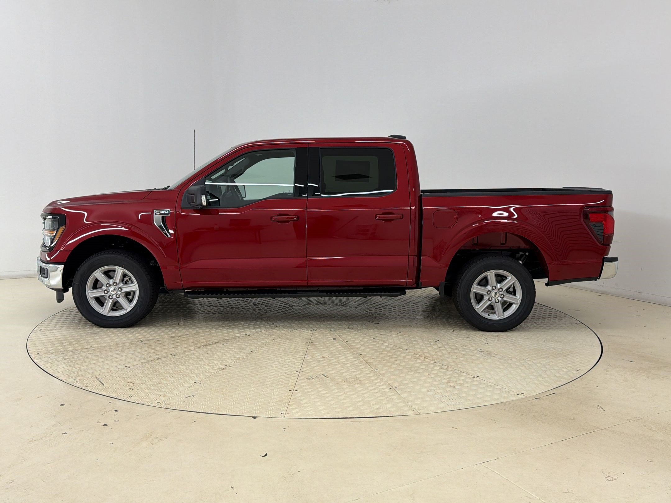 New 2026 Ford F150 XLT w/ Equipment Group 302A MID RWD image 2