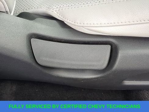 Used 2022 Hyundai Elantra Limited image 47