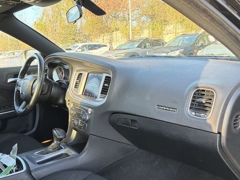 Used 2023 Dodge Charger SXT image 16