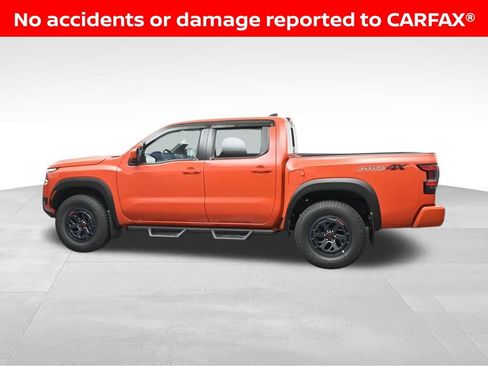 Used 2025 Nissan Frontier PRO-4X AWD/4WD image 3