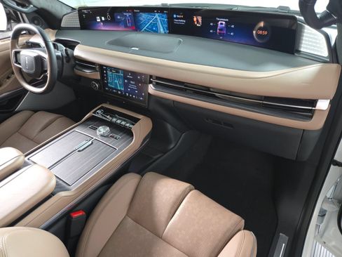 New 2027 Lincoln Navigator L Black Label AWD/4WD image 22