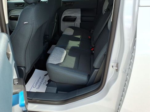 New 2025 Ford Maverick XLT w/ XLT Luxury Package image 6