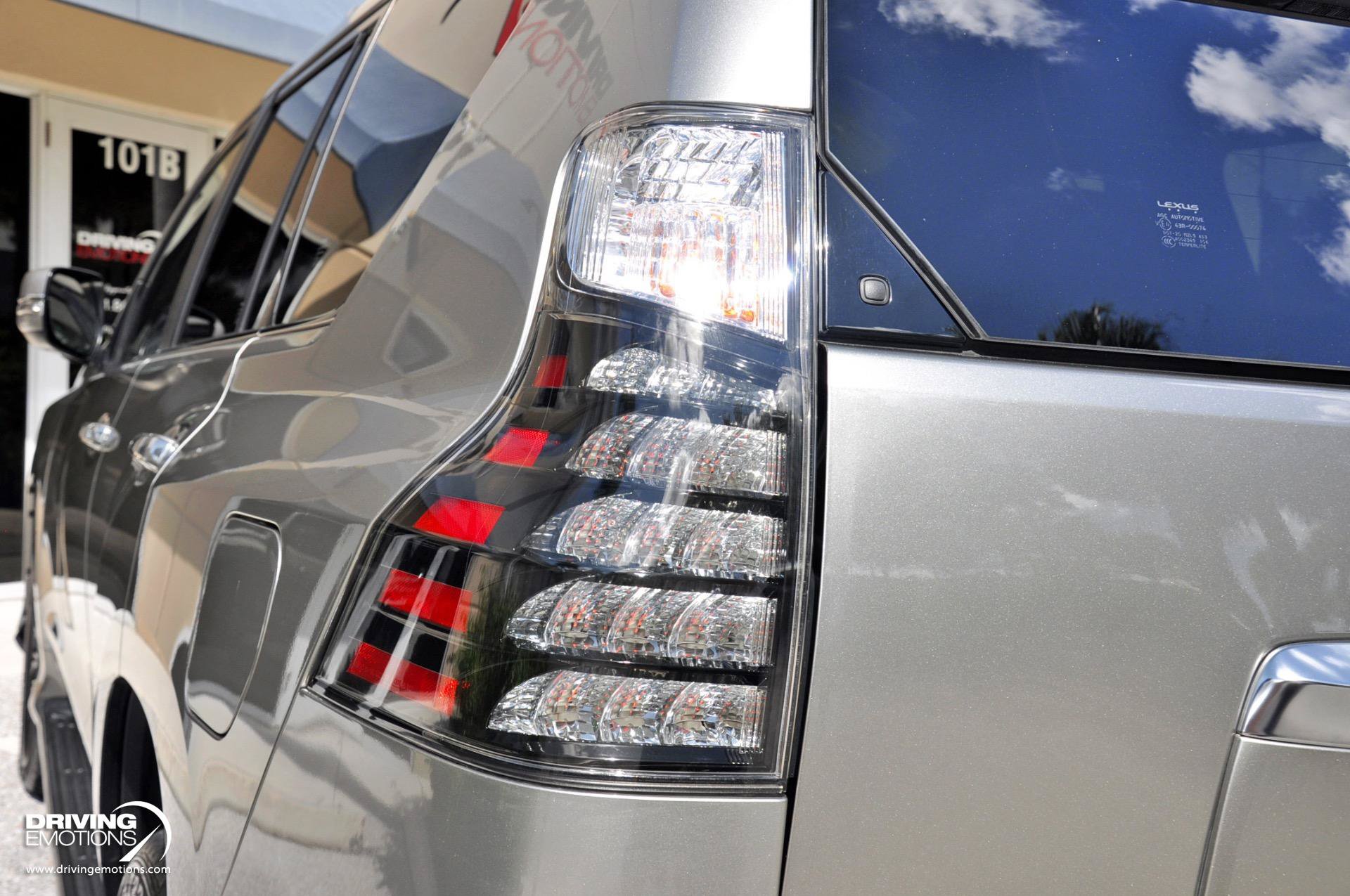 Used 2023 Lexus GX 460 Luxury w/ Sport Design Package AWD/4WD image 25