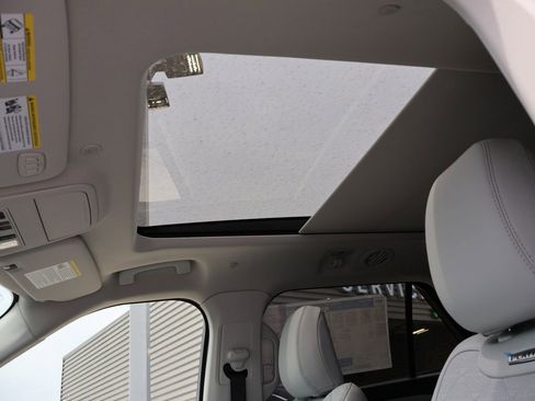 New 2026 Ford Explorer Platinum AWD/4WD image 27