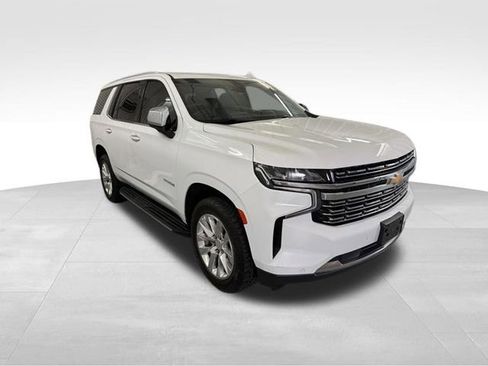 Used 2021 Chevrolet Tahoe Premier w/ Premium Package AWD/4WD image 4