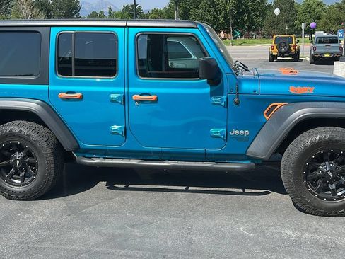 Used 2019 Jeep Wrangler Unlimited Sport S AWD/4WD image 4