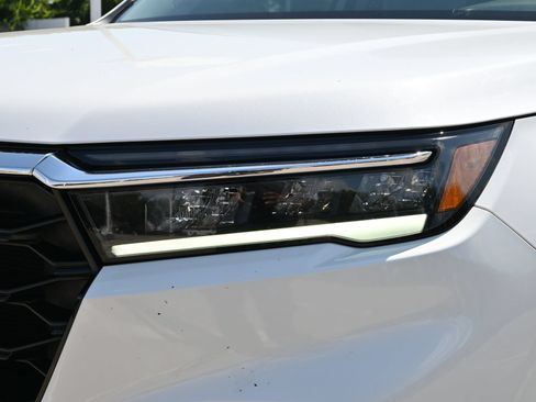 Used 2024 Honda Pilot Elite image 26
