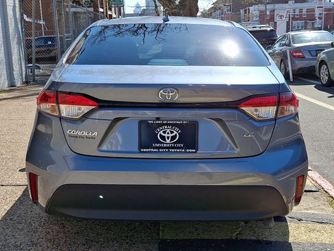 Used 2023 Toyota Corolla LE w/ LE Premium Package FWD image 5