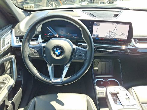 Used 2023 BMW X1 xDrive28i w/ Premium Package AWD/4WD image 11