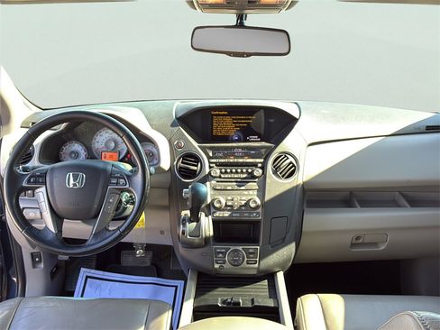 Used 2015 Honda Pilot Touring image 27