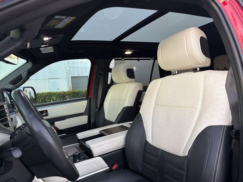 Used 2024 Toyota Sequoia Capstone image 9