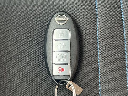Certified 2025 Nissan Leaf S FWD image 19